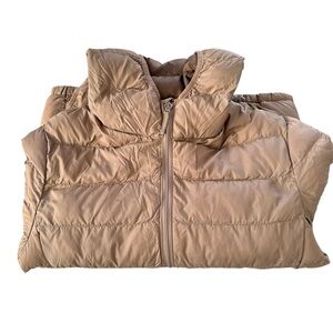 Uniqlo Kids puffer jacket!